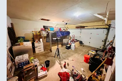 27705 White Road, Willoughby Hills, OH 44092 - Photo 13