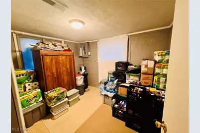 27705 White Road, Willoughby Hills, OH 44092 - Photo 11