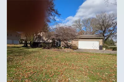 7160 Bretz Street NW, Massillon, OH 44646 - Photo 3