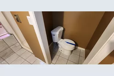 19201 Genesee Road, Euclid, OH 44117 - Photo 13