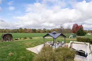 210 Evergreen Dr, Creston, OH 44217 - Photo 9