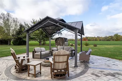 210 Evergreen Drive, Creston, OH 44217 - Photo 5