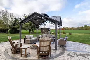 210 Evergreen Dr, Creston, OH 44217 - Photo 5