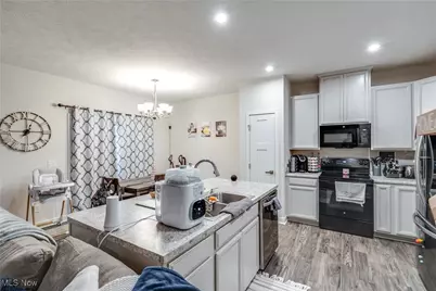 3313 Jackson Park Drive NW, Massillon, OH 44646 - Photo 9