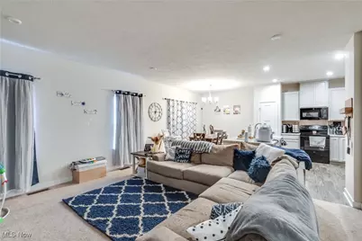 3313 Jackson Park Drive NW, Massillon, OH 44646 - Photo 5