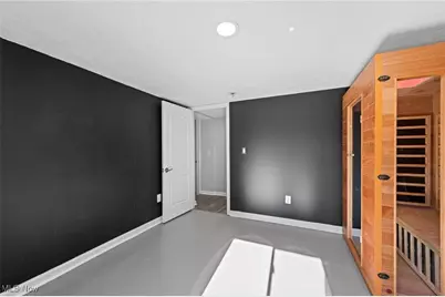 1301 N Main Street, Amherst, OH 44001 - Photo 31