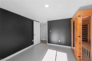 1301 N Main St, Amherst, OH 44001 - Photo 31