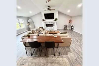 1301 N Main Street, Amherst, OH 44001 - Photo 11