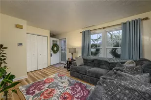 536 Austin Dr, Barberton, OH 44203 - Photo 11