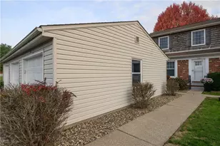 536 Austin Dr, Barberton, OH 44203 - Photo 9