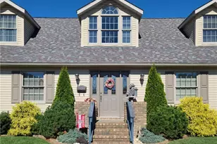 301 William St, Yorkville, OH 43971 - Photo 3