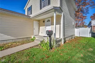 967 Russell Ave, Akron, OH 44307 - Photo 5