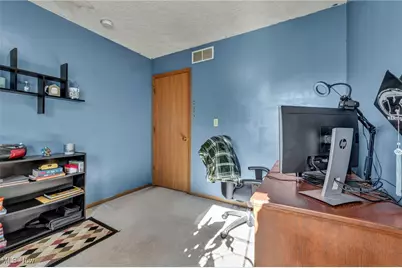 967 Russell Avenue, Akron, OH 44307 - Photo 25