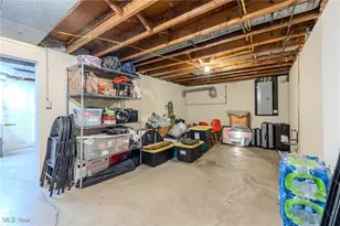 3852 Edinburgh, Austintown, OH 44511 - Photo 37