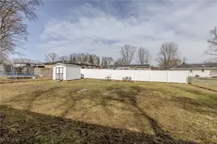 3852 Edinburgh, Austintown, OH 44511 - Photo 41