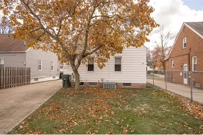 25151 Zeman Avenue, Euclid, OH 44132 - Photo 3