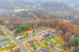 138 Paulman Cir Dr, Mingo Junction, OH 43938 - Photo 9