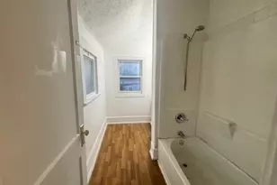 8602 Jeffries Ave, Loveland, OH 44105 - Photo 7