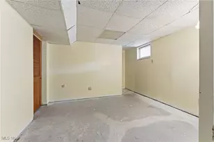 3719 Bower Ave, Akron, OH 44319 - Photo 39