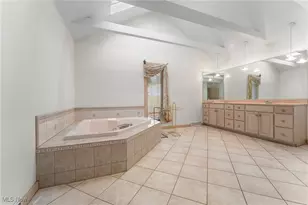 4112 Fairway Dr, Canfield, OH 44406 - Photo 21