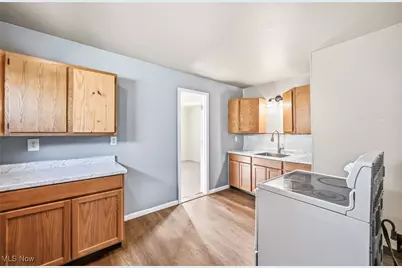 827 E Avondale Avenue, Youngstown, OH 44502 - Photo 7