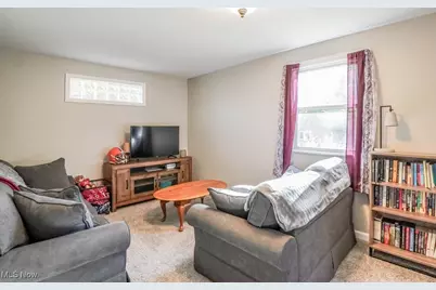 2216 Mount Vernon Boulevard NW, Canton, OH 44709 - Photo 13