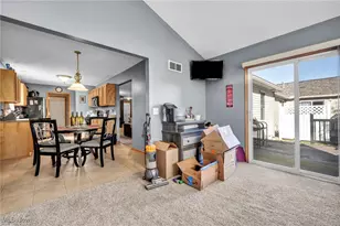 1393 Waters Edge Dr, Akron, OH 44313 - Photo 23