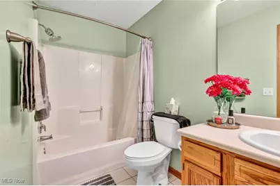 1393 Waters Edge Drive, Akron, OH 44313 - Photo 27