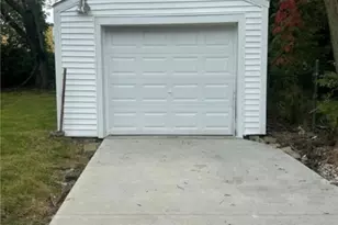 1257 Greenwood Ave, Akron, OH 44320 - Photo 9