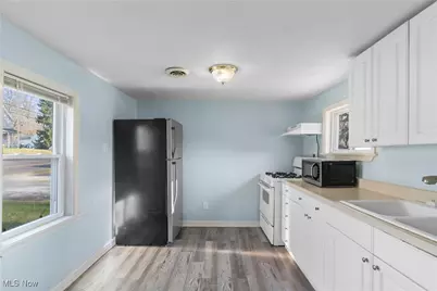 9622 Ravenna Road, Twinsburg, OH 44087 - Photo 3