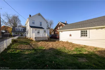 219 5th Drive NW, New Philadelphia, OH 44663 - Photo 5