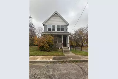 1376 E 125th Street, Loveland, OH 44112 - Photo 1