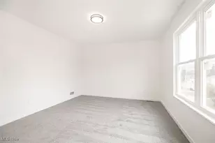 1053 Peach Blvd, Willoughby, OH 44094 - Photo 17