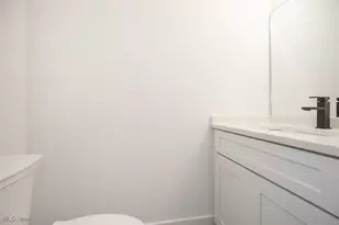 1053 Peach Blvd, Willoughby, OH 44094 - Photo 27