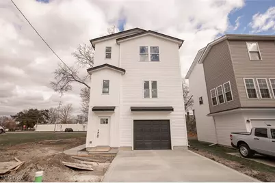 1053 Peach Boulevard, Willoughby, OH 44094 - Photo 3