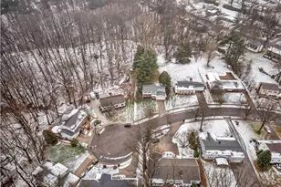 881 Shullo Dr, Akron, OH 44313 - Photo 43