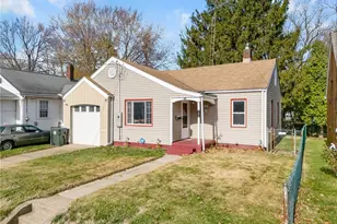 1219 17th St NE, Canton, OH 44705 - Photo 1