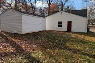 2289 Bailey Rd, Cuyahoga Falls, OH 44221 - Photo 5