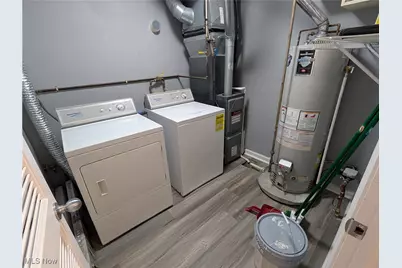 2289 Bailey Road, Cuyahoga Falls, OH 44221 - Photo 13