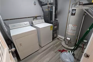 2289 Bailey Rd, Cuyahoga Falls, OH 44221 - Photo 13