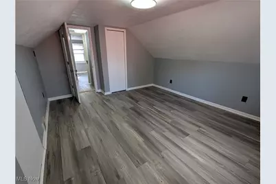 2289 Bailey Road, Cuyahoga Falls, OH 44221 - Photo 21