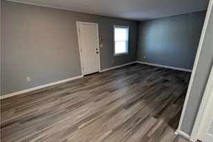 2289 Bailey Rd, Cuyahoga Falls, OH 44221 - Photo 11