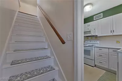 30 Upland Avenue, Youngstown, OH 44505 - Photo 19