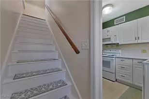 30 Upland Ave, Youngstown, OH 44505 - Photo 19