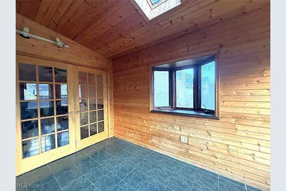 737 Dunny Avenue, Sheffield Lake, OH 44054 - Photo 29