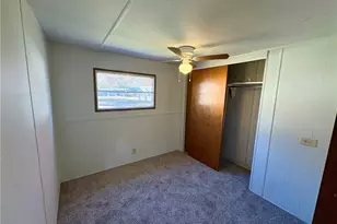 20 Van Ess Dr, Olmsted Falls, OH 44138 - Photo 11