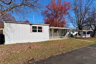 20 Van Ess Dr, Olmsted Falls, OH 44138 - Photo 29