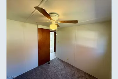 20 Van Ess Drive, Olmsted Falls, OH 44138 - Photo 13