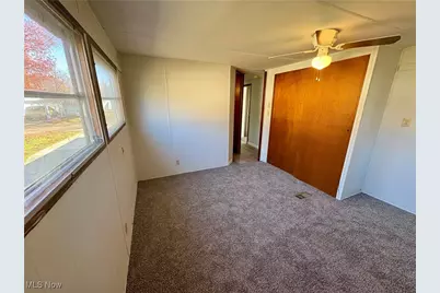 20 Van Ess Drive, Olmsted Falls, OH 44138 - Photo 19