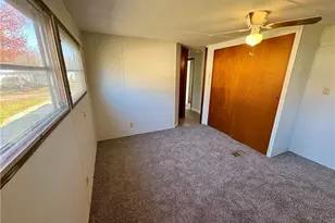 20 Van Ess Dr, Olmsted Falls, OH 44138 - Photo 19